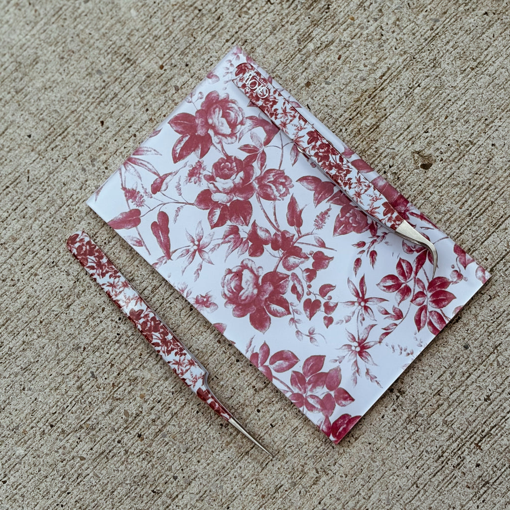 Lash Tile