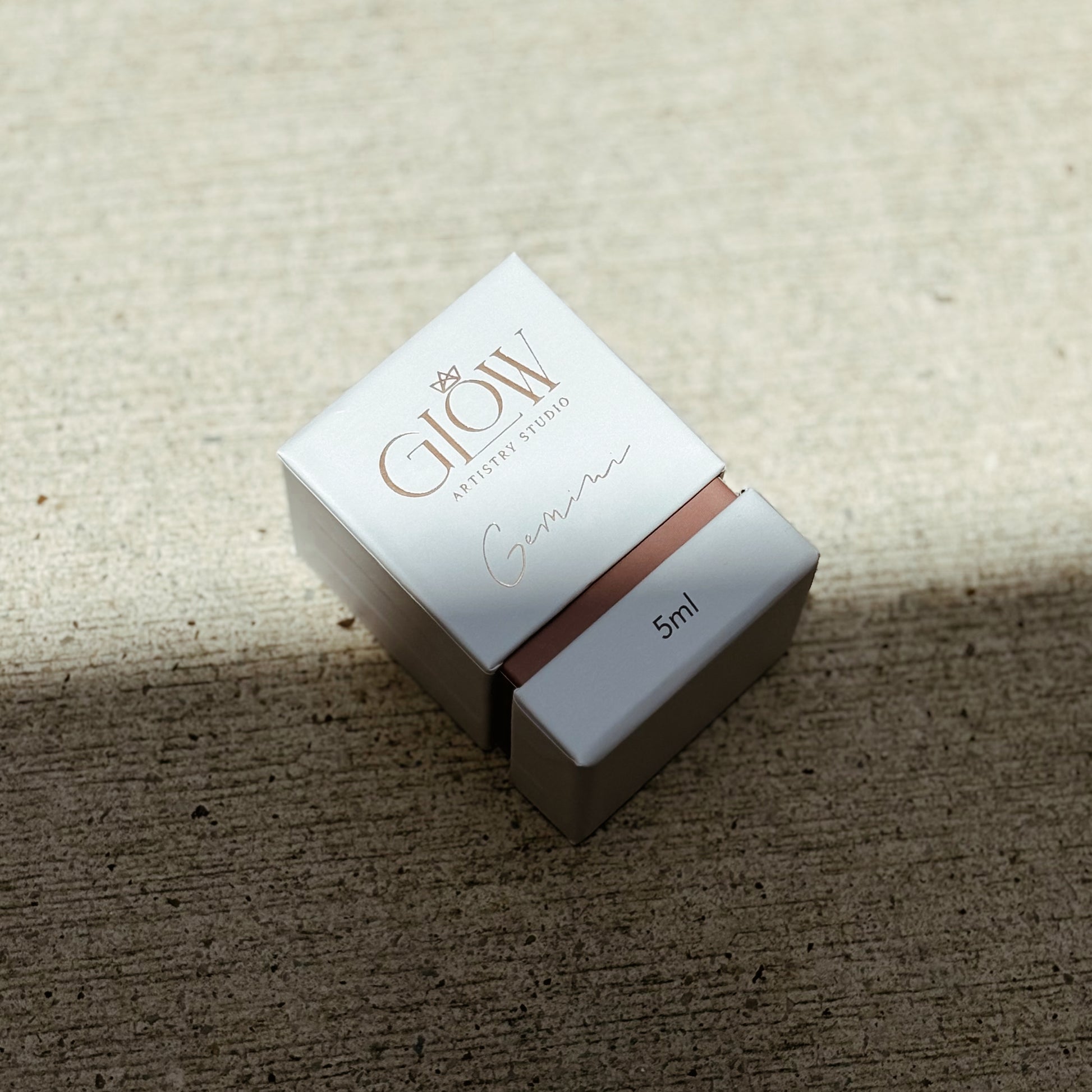 Gemini Adhesive